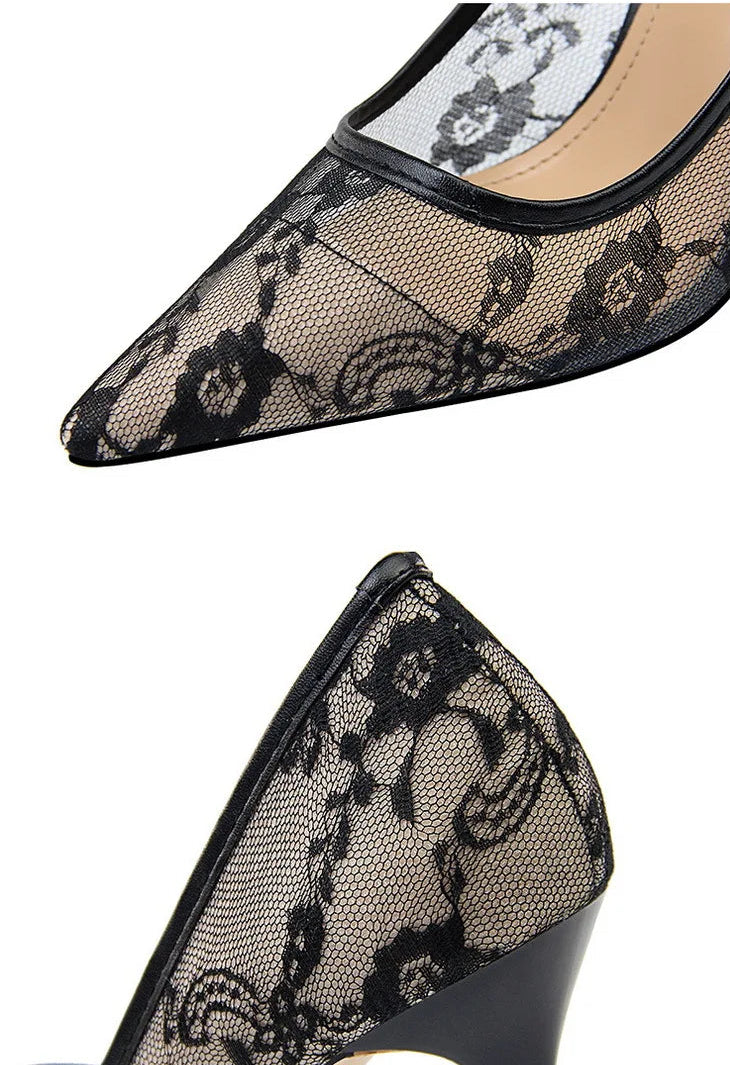 Elegante Spitzen-Pumps