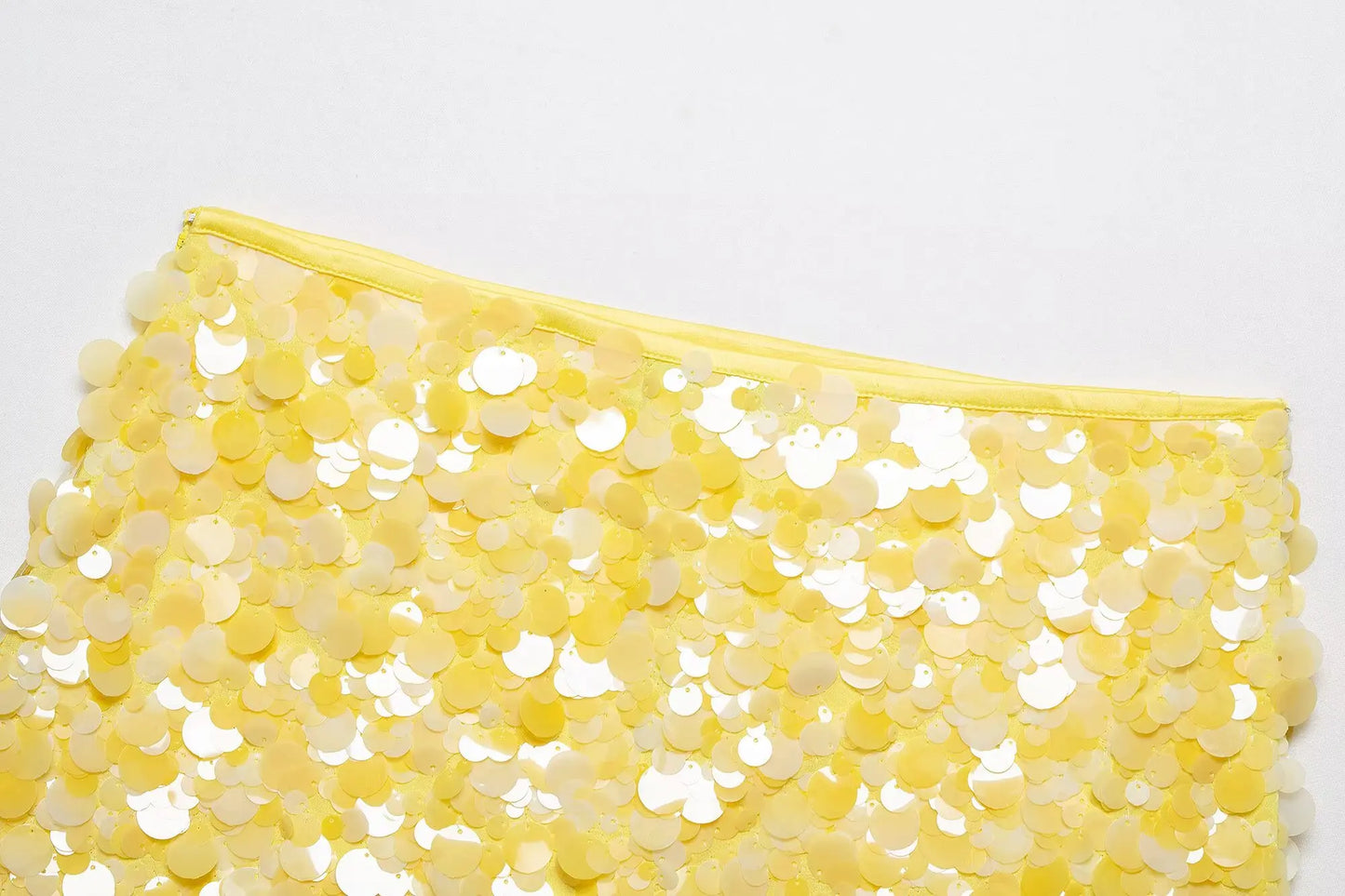 Pailletten-Minirock – Glitzernder Party Look