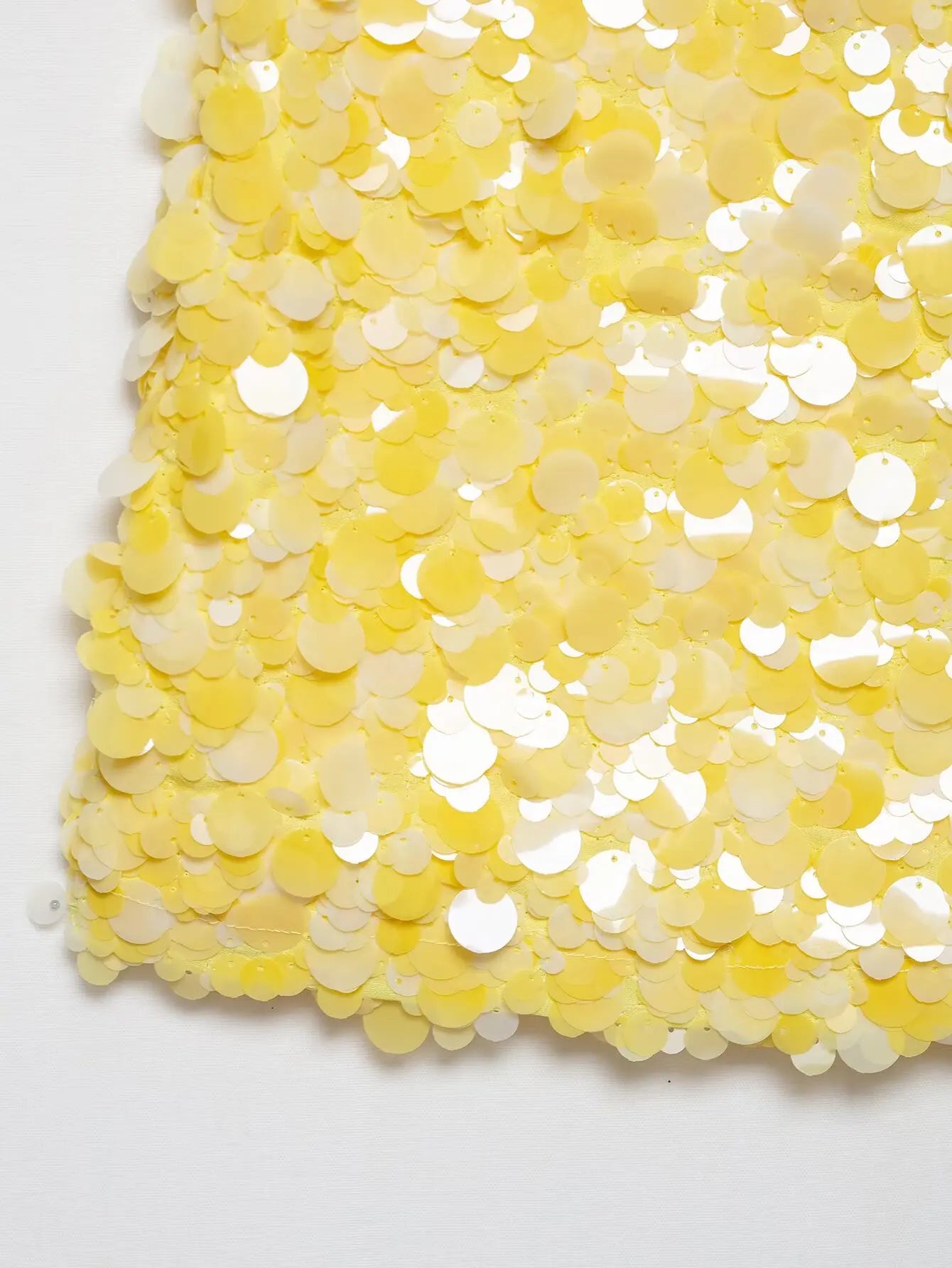 Pailletten-Minirock – Glitzernder Party Look