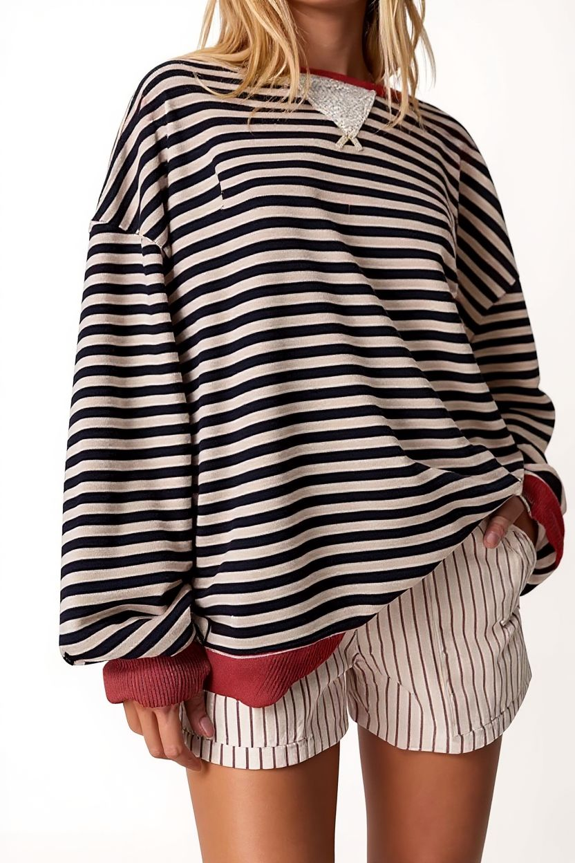 Aurora Gestreifter Oversize-Pullover